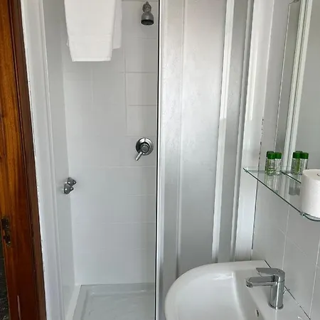 Hotel Ubika