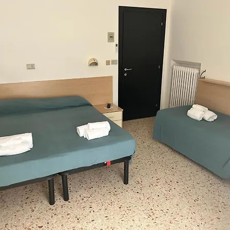 Ubika 2*