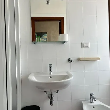 Ubika 2* Porto San Giorgio